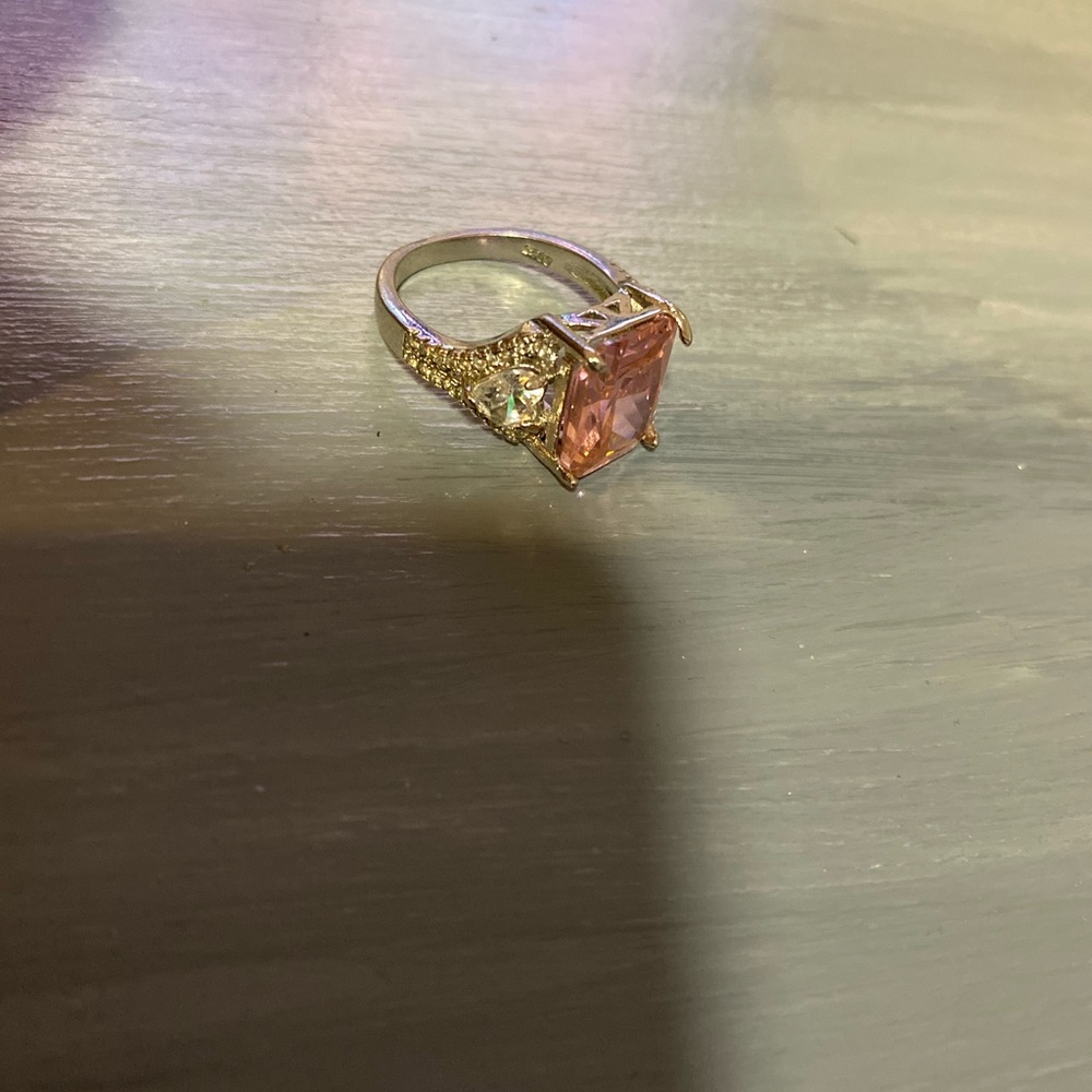 Cocktail ring size 7 - Picture 3 of 3